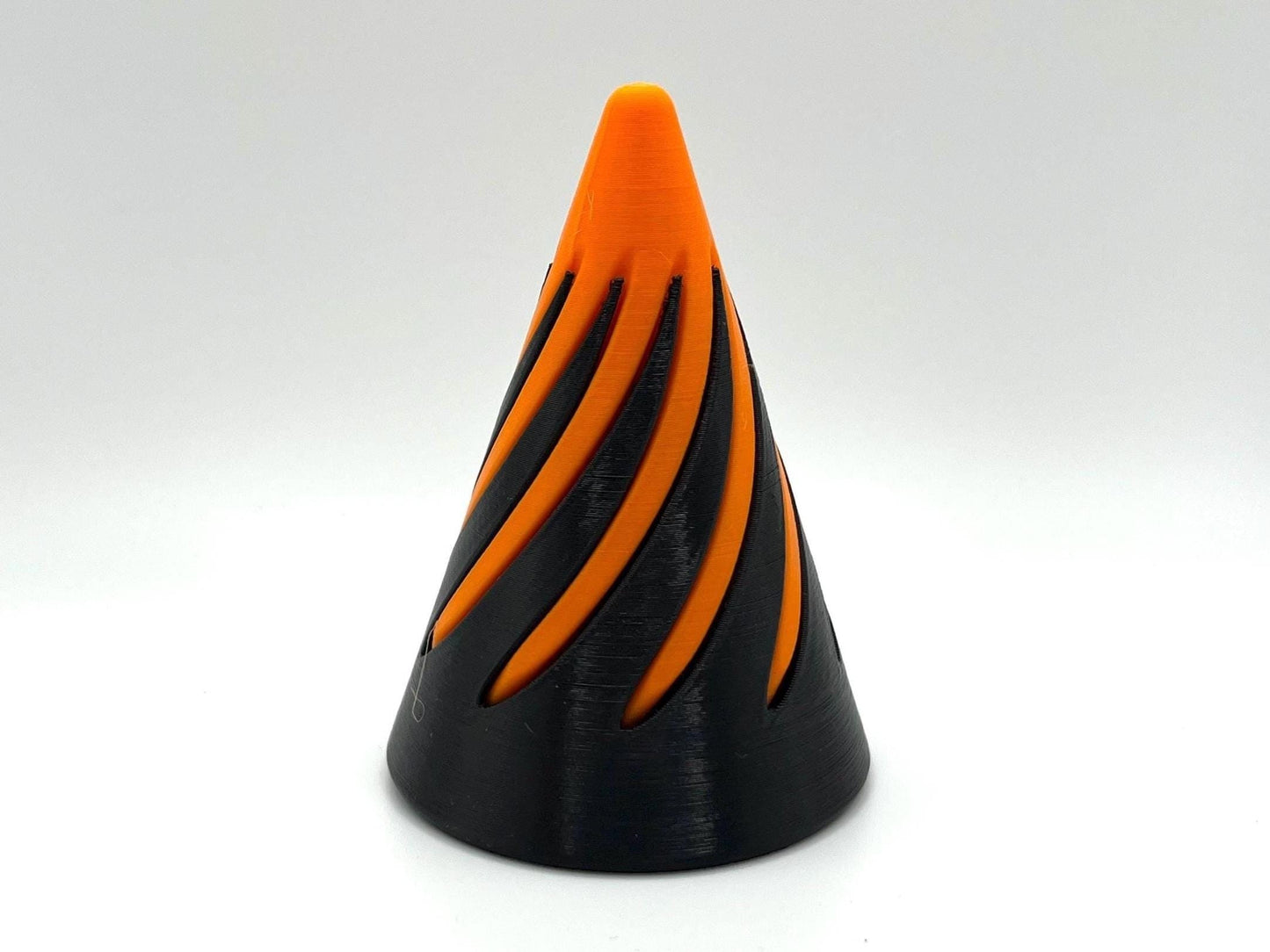 3Dudes & Dad The Amazing, Impossible 3D Spiral Cone Fidget Toy