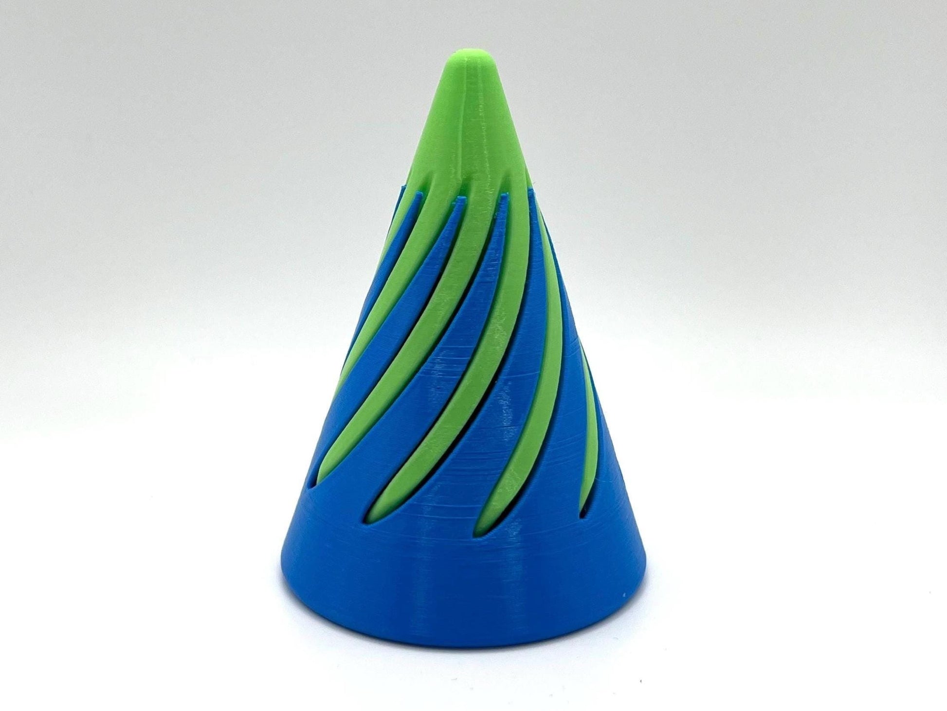 3Dudes & Dad The Amazing, Impossible 3D Spiral Cone Fidget Toy