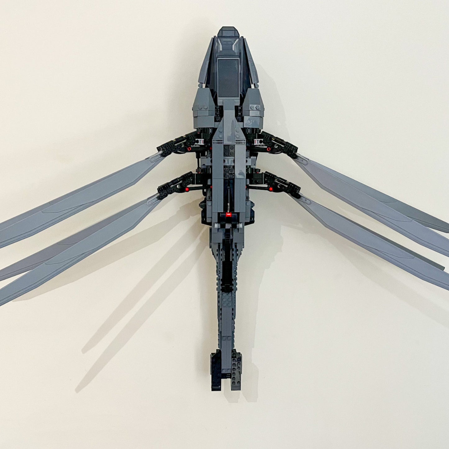 3Dudes & Dad Wall Mount Bracket for LEGO Icons Dune Atreides Royal Ornithopter (set 10327)