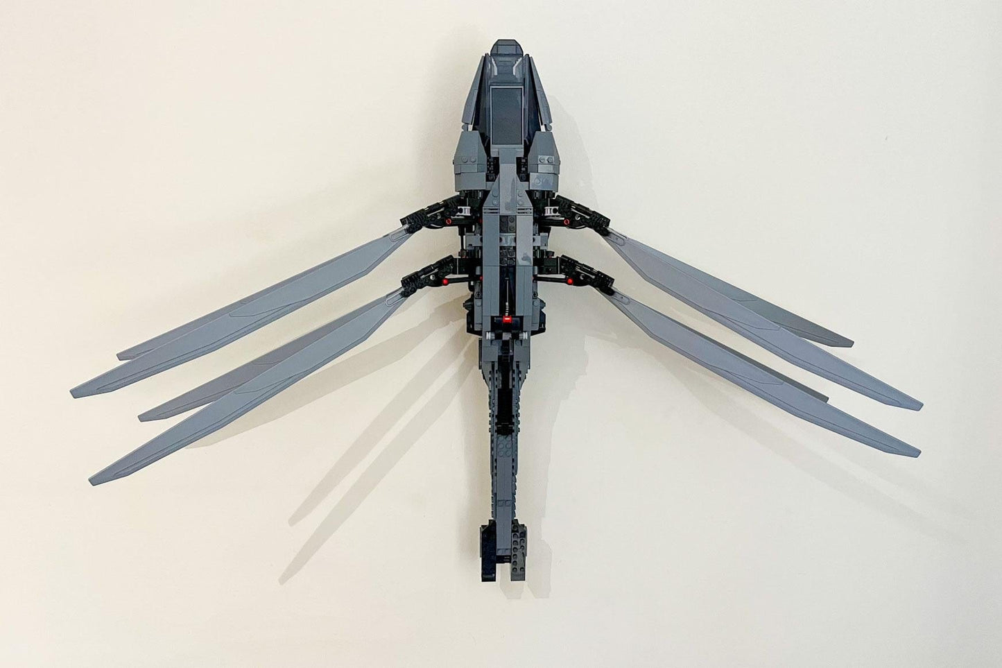 3Dudes & Dad Wall Mount Bracket for LEGO Icons Dune Atreides Royal Ornithopter (set 10327)