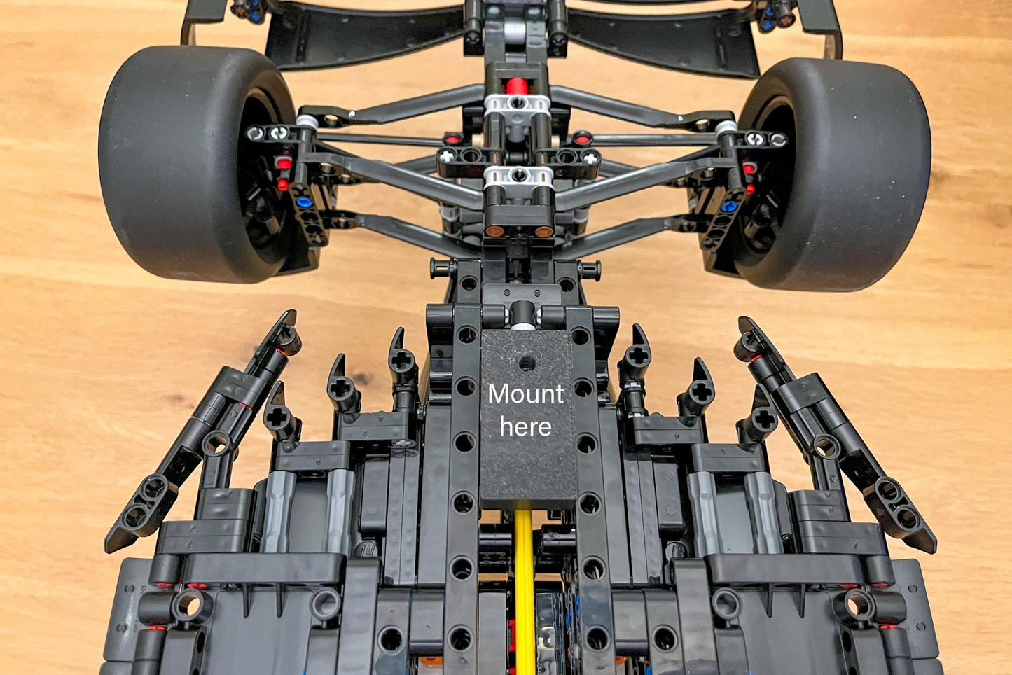 3Dudes & Dad Wall Mount Bracket (vertical) for LEGO Technic Mercedes AMG W14 F1 car (set 42171)