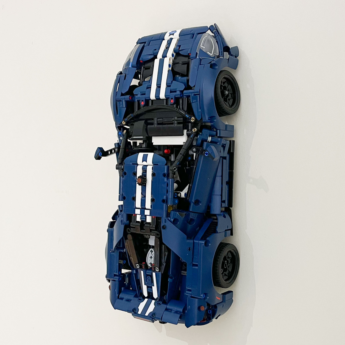 Wall Mount Bracket for LEGO Technic Ford GT (set 42154)