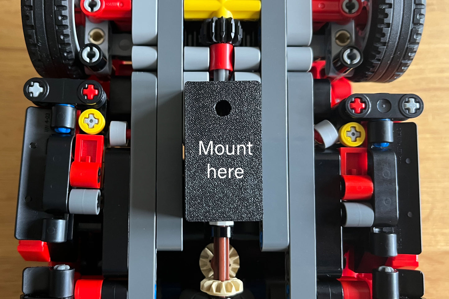 Wall Mount Bracket for LEGO Technic Ferrari FXX K (set 42212)