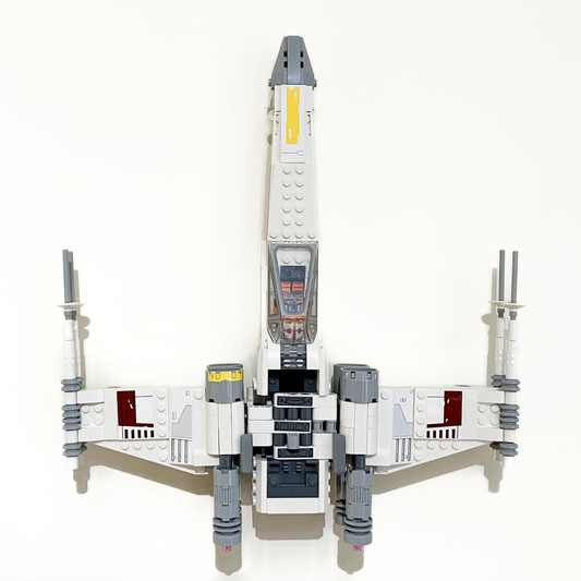 Wall Mount Bracket for LEGO Star Wars Luke Skywalker's X Wing Fighter (set 75301)