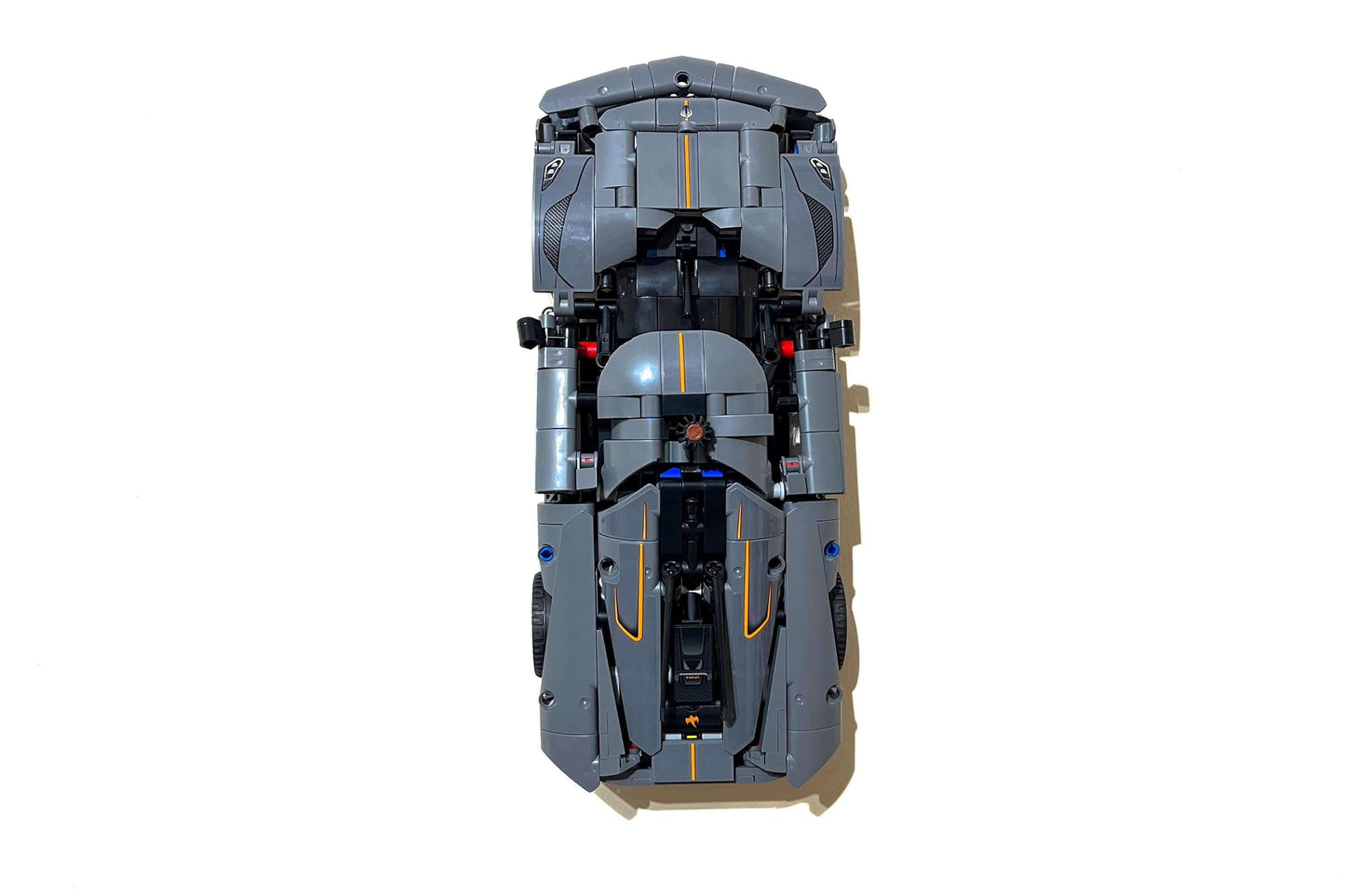 3Dudes & Dad Wall Mount Bracket for LEGO Technic Koenigsegg Jesko Absolut Grey Hypercar (set 42173)