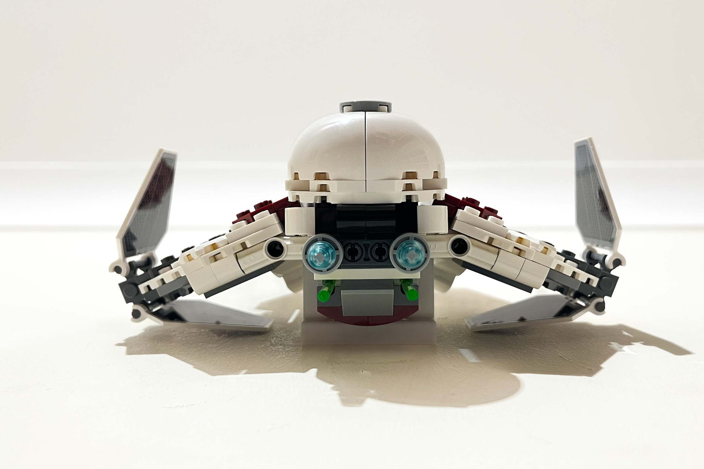 Wall Mount Bracket for LEGO Star Wars Ahsoka's Jedi Interceptor (set 75401)