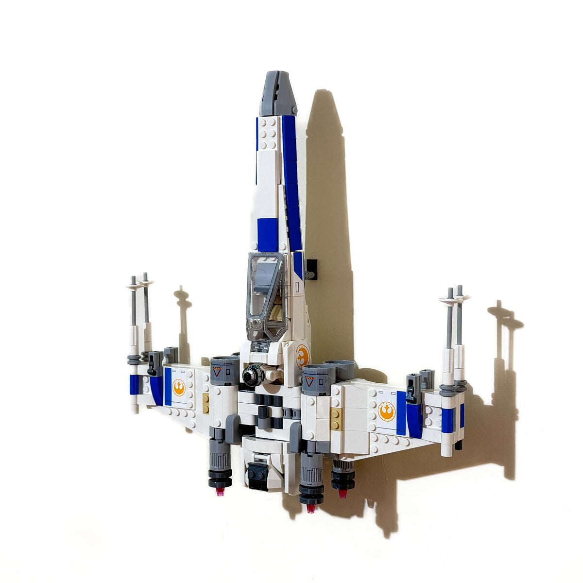 Lego Star Wars New Republic X Wing Starfighter wall mounted 1