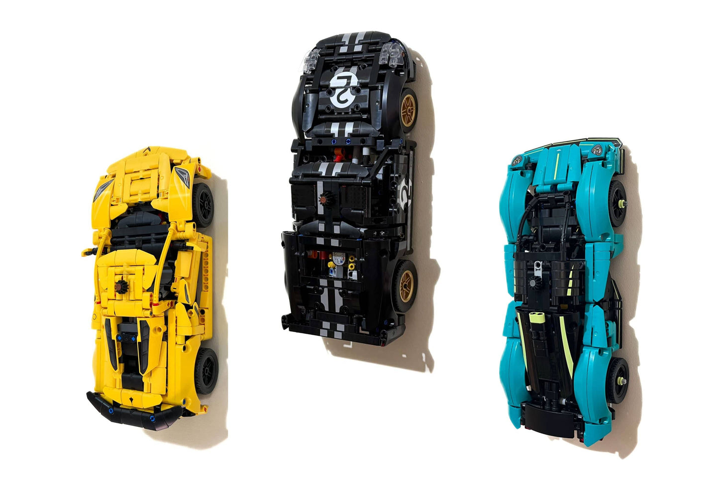 Wall Mount Bracket for LEGO Technic 1966 Ford GT40 MKII Race Car (set 42223)